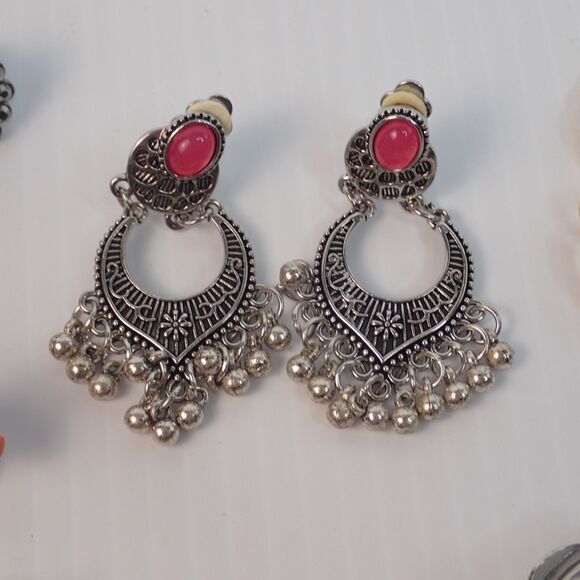 Vintage To Now Bulk Clip On Earrings 16 Pair Lot - Picture 6 of 16